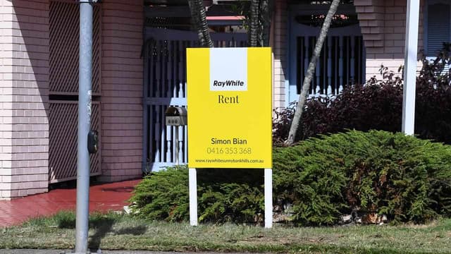 Weekly rent prices soar to new record for Aussies