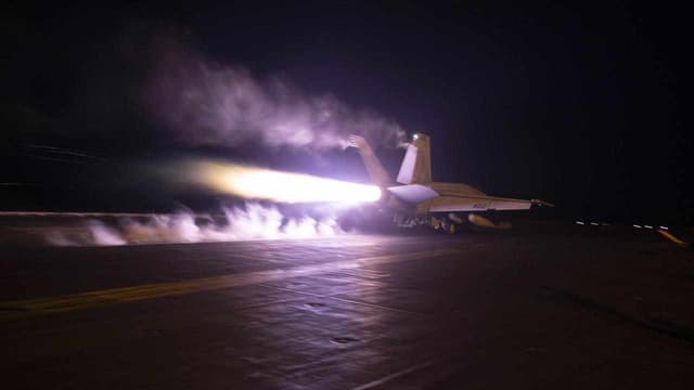 US military strikes Houthi anti-ship missiles in Yemen