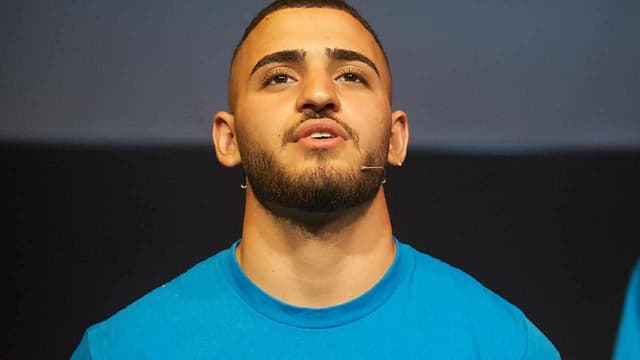 Back to school spells new tests for refugee students