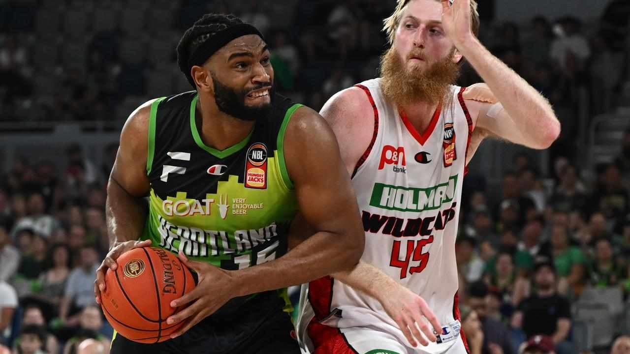 NBL's Phoenix, star centre Alan Williams part ways