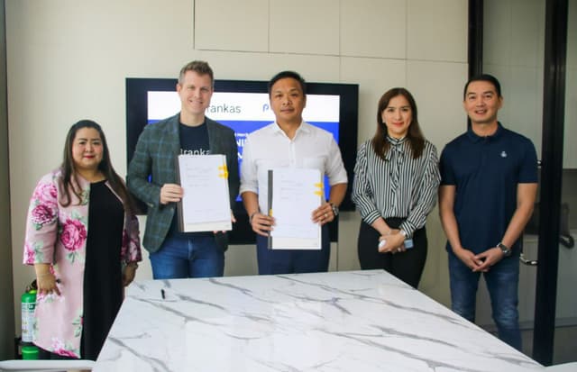 Brankas and PeekUp Forge Partnership for Instant Driver Ride Earnings