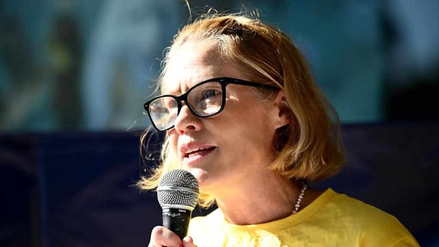 Major blow for ex-US fighter pilot's extradition fight