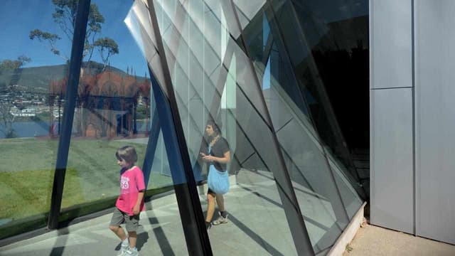 Museum ordered to stop discriminating in Ladies Lounge