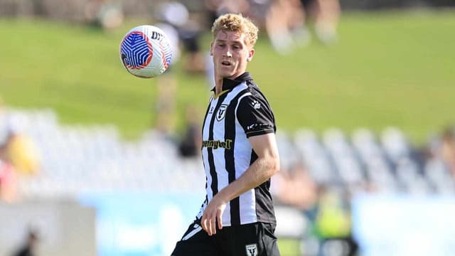 Sydney FC downed by nine-man Macarthur in A-League Men