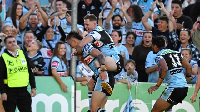 Hynes pushes Origin case as Sharks belt Cowboys