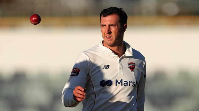 Anglo-Aussie Dan's the man again for Surrey on 2024 bow
