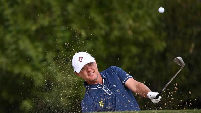 Australians in the hunt as Japan's Kozuma sets LIV pace