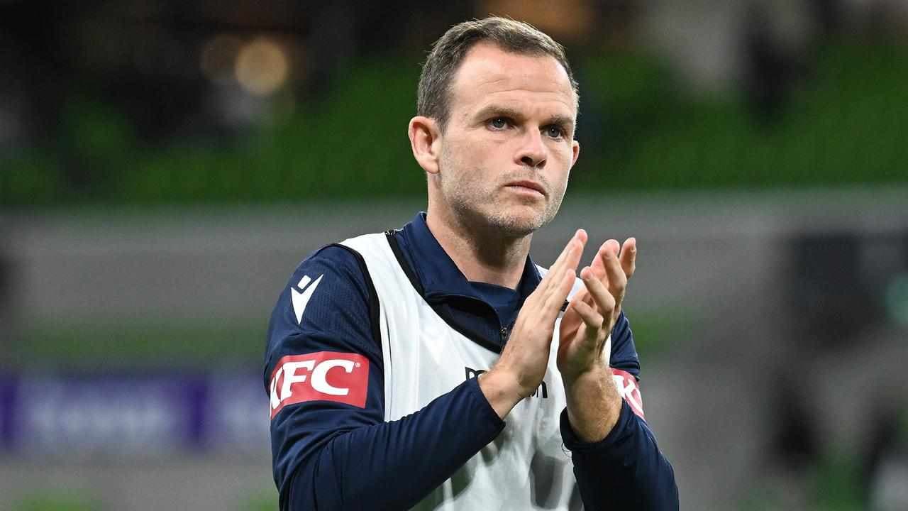 Victory aim to derail Wanderers' ALM finals hopes