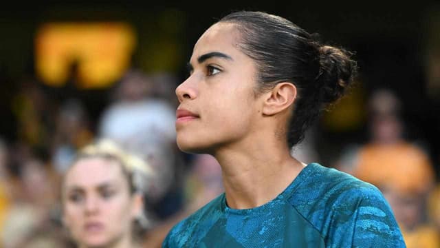 Brilliant Mary Fowler at the double in key Man City win