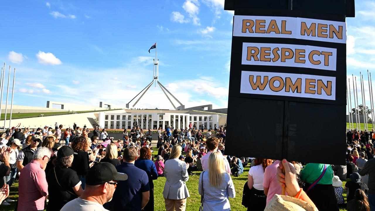 Lifeline records busiest day after emotional fortnight