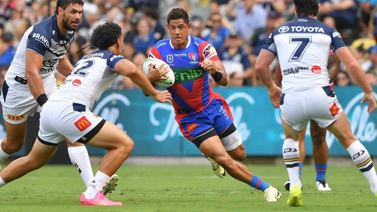 Veteran Gagai shuns Roosters to re-sign with Knights