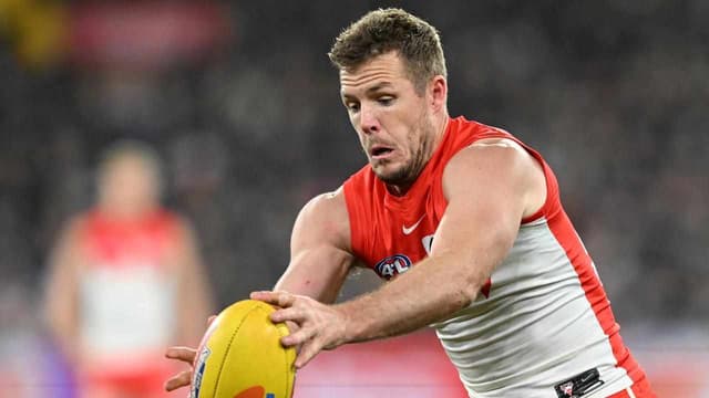 Teammate backs Parker as Swans overlook veteran again