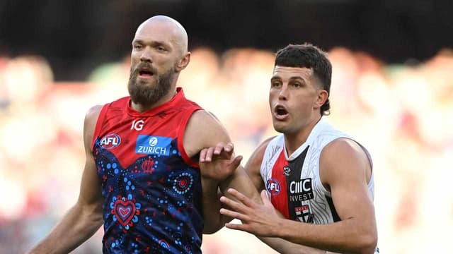 Max Gawn dominant as Demons crush Saints
