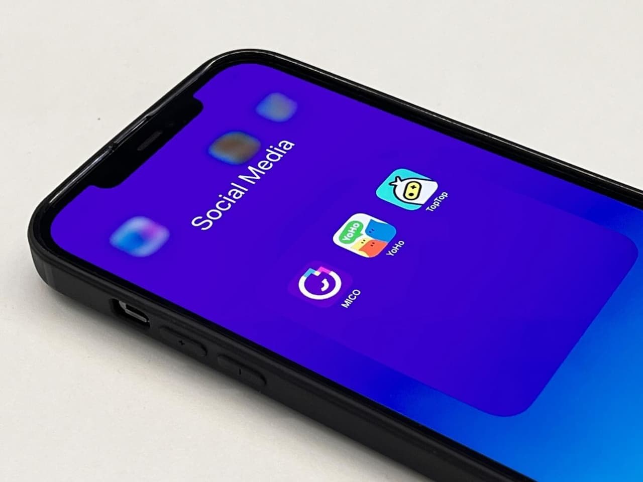 Unlocking Success: How Newborn Town Dominates the MENA Social Networking Market