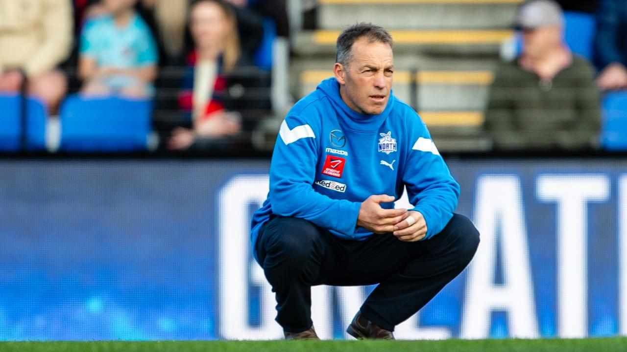 Clarkson reveals Hawks stress behind bench outburst