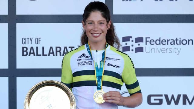 Aussie champ Roseman-Gannon gifted bizarre triumph