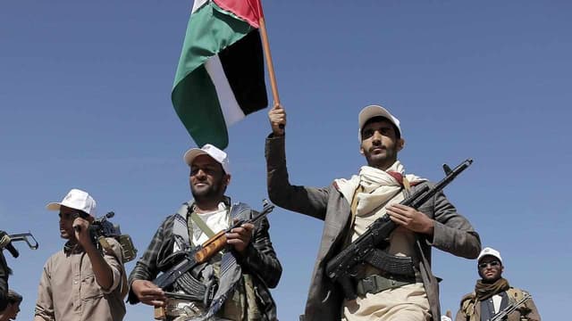 Ship ablaze after attack by Yemeni Houthis: report