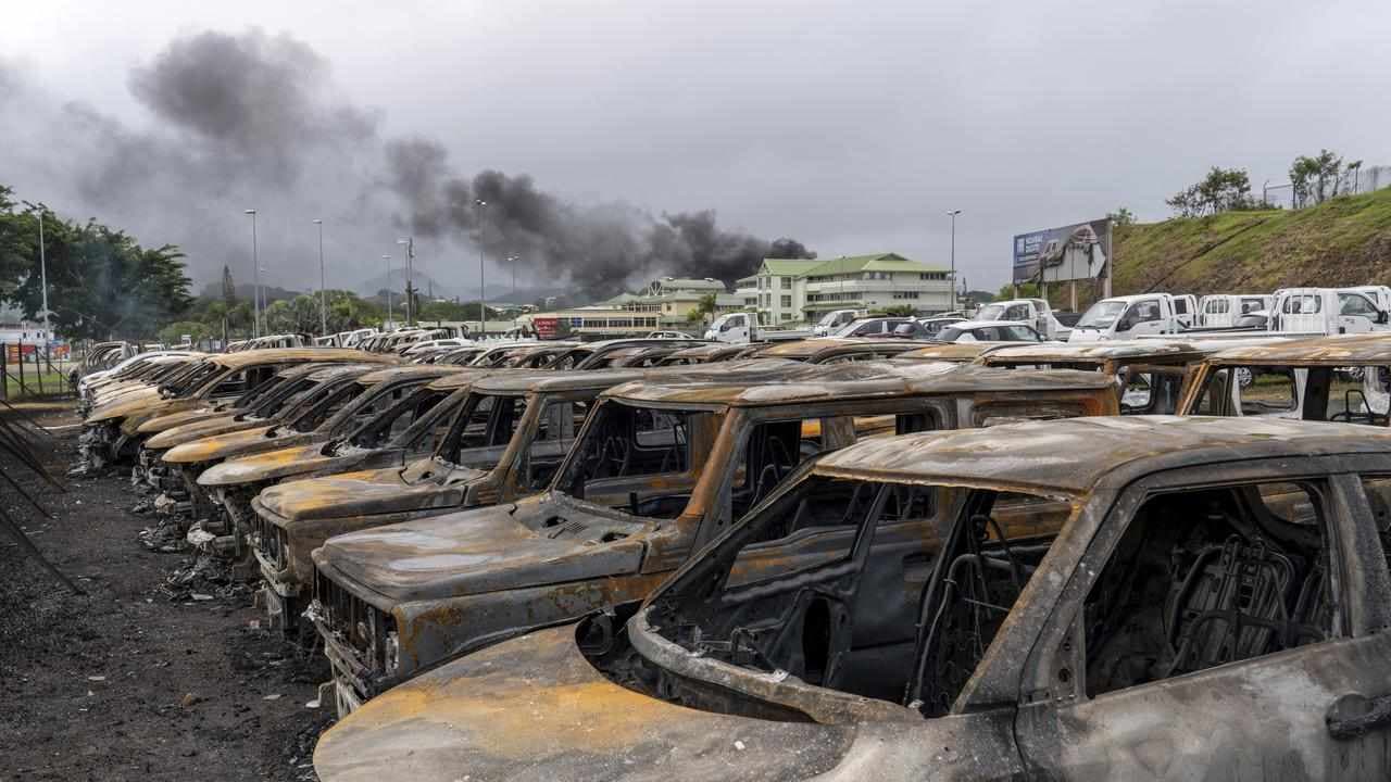 Police cars torched in fresh New Caledonia protests