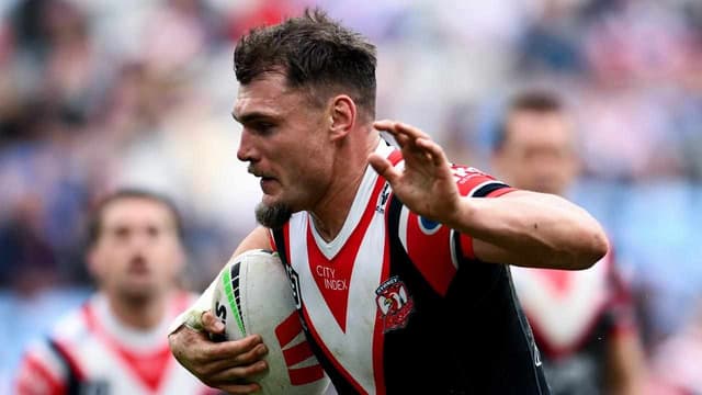 Roosters 'on track' to retain Origin star Crichton