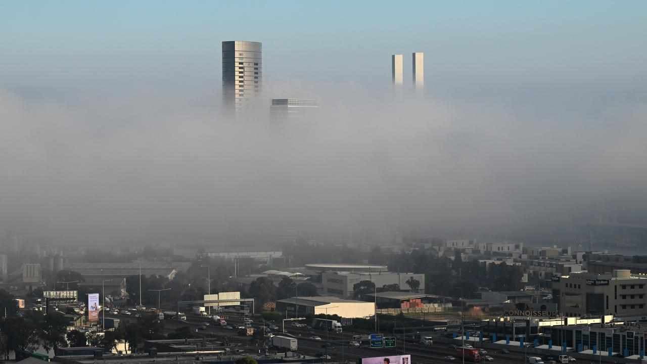 States shiver through frosty conditions in cold snap