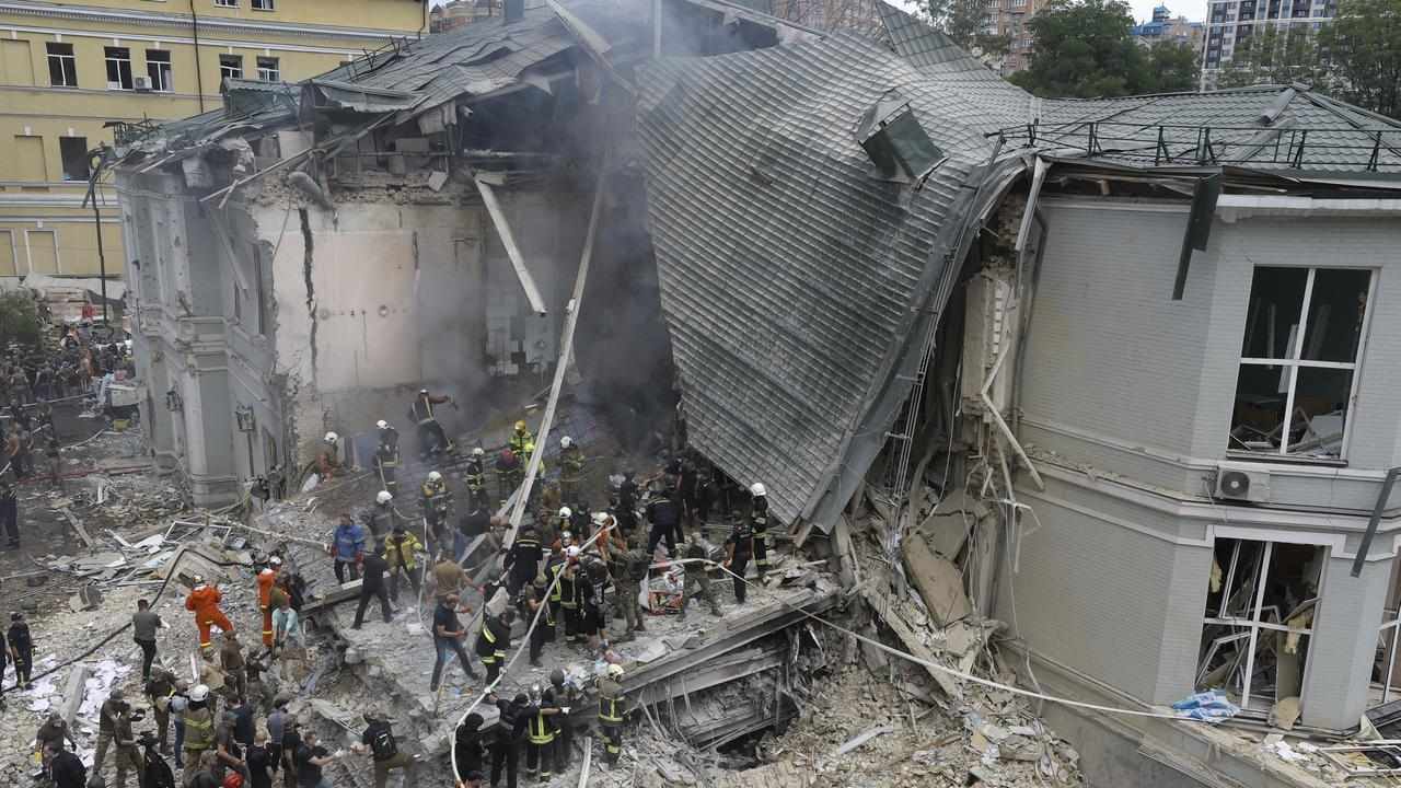Attacks on Ukraine kill 29, children's hospital hit