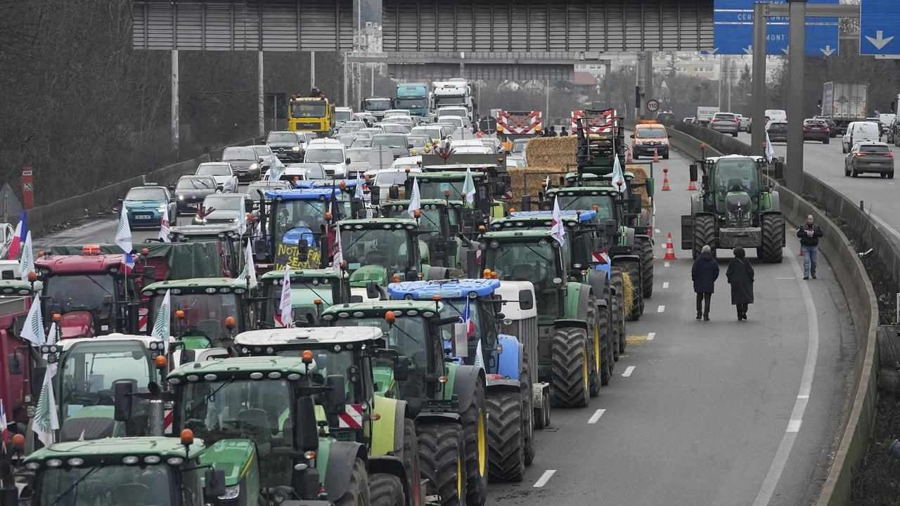 French farmer protest mistaken for UK anti-immigrant demonstration
