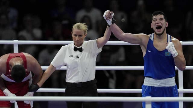 Peters rocks world champ but Aussie boxers suffer again