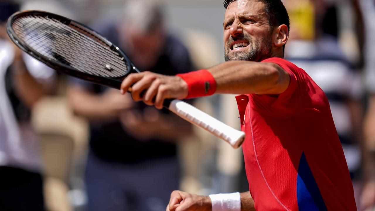 Djokovic, Alcaraz stay on course for gold medal clash