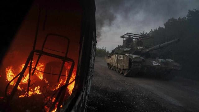 Ukraine's forces pushing along the Russian border front