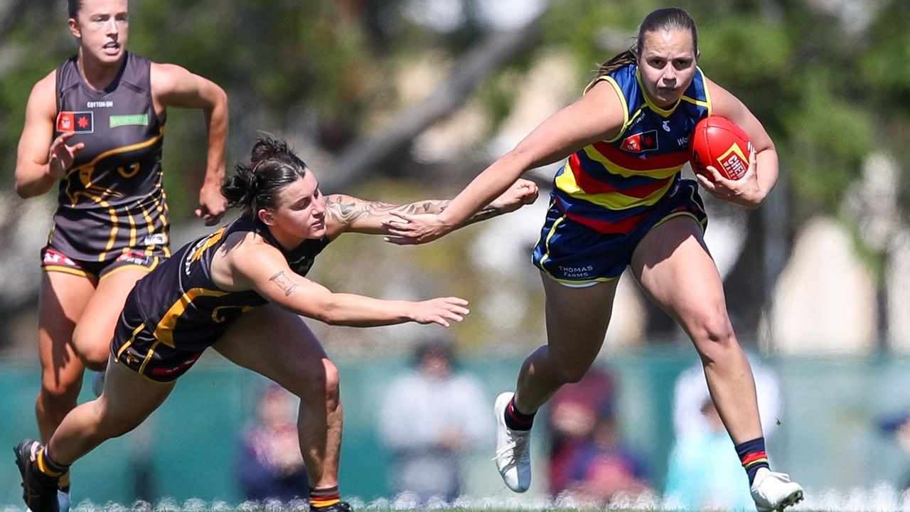 Famous five for Ponter as Crows dominate against Hawks