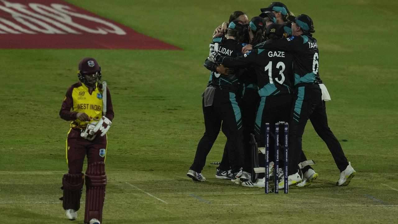 New Zealand set up South Africa final in T20 World Cup