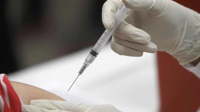 Online scare campaign falsely links vaccines to diabetes