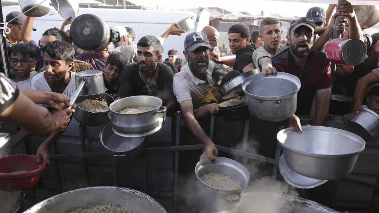 Australian aid for Lebanon lags 'like-minded countries'