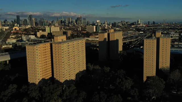 Housing towers demolition decided before consultation
