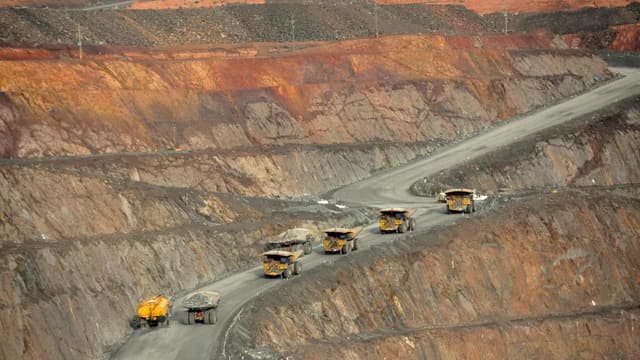 Perth mining company pays $247m to free CEO in Mali