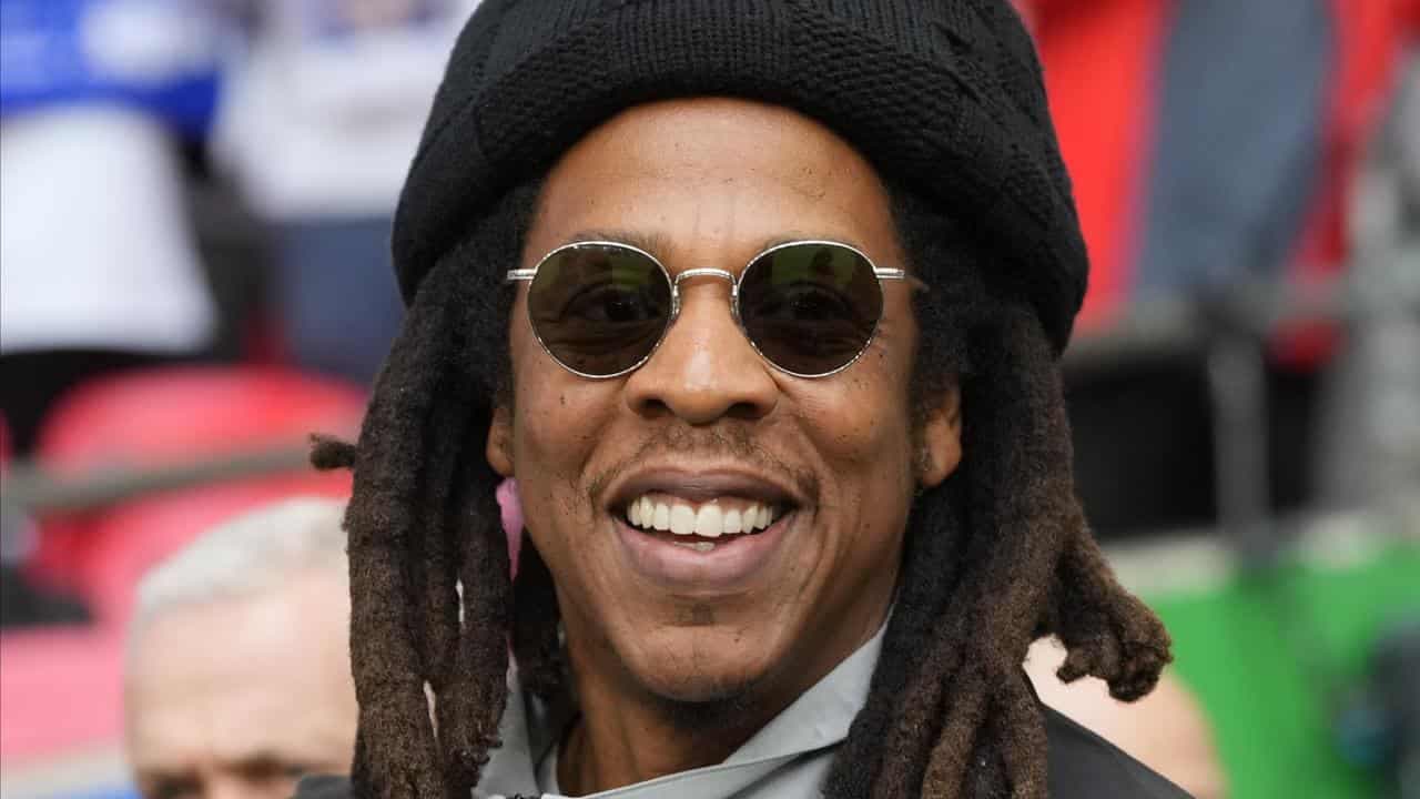 Woman acknowledges inconsistencies in Jay-Z rape story