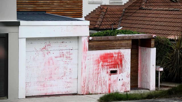 Calls for political unity after anti-Semitic attack