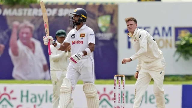 Sri Lanka rue missed chances in Aussie thrashing