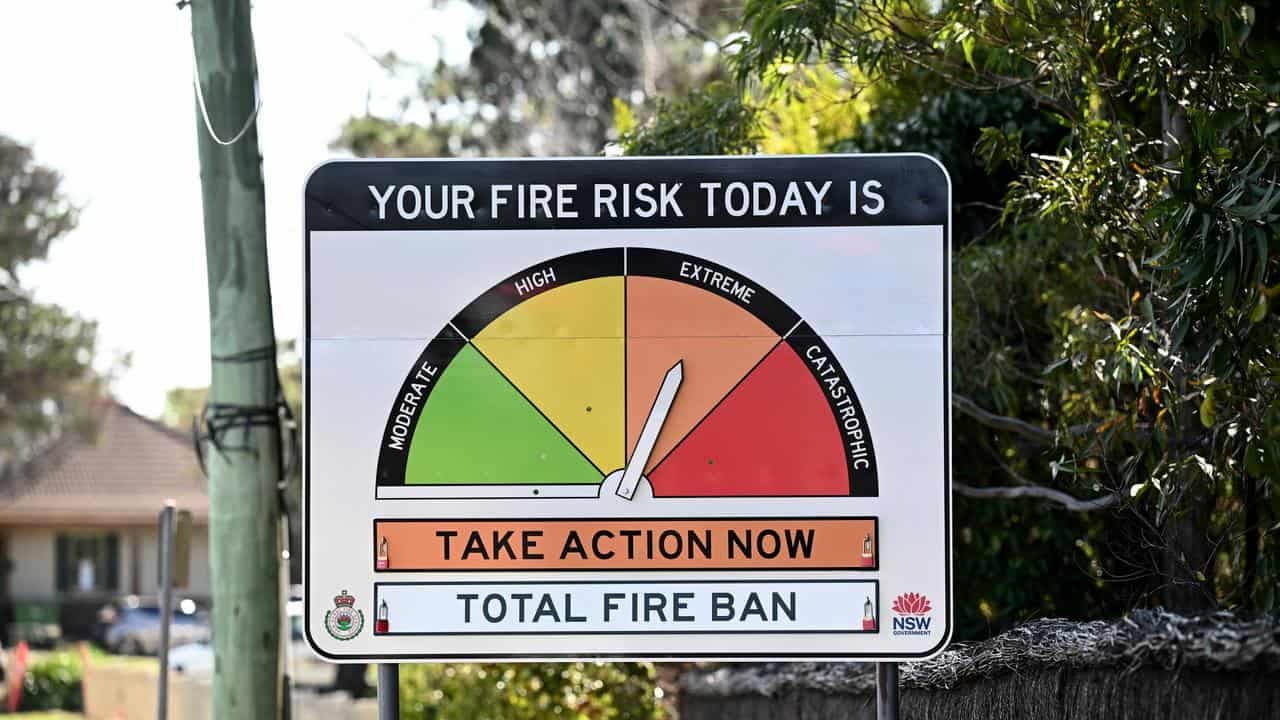 Calls to dial up heatwave response as temperatures soar