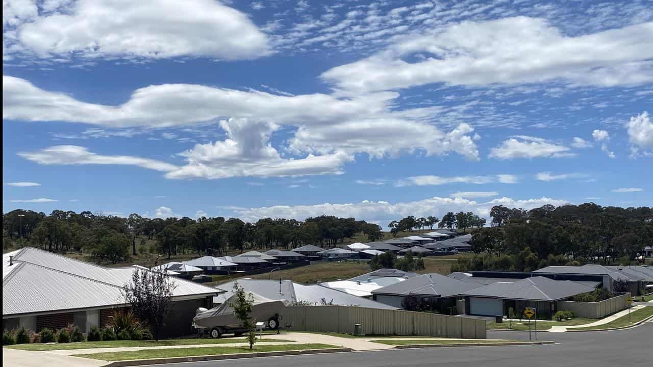 Workers' marathon commutes spur calls for tourist tax