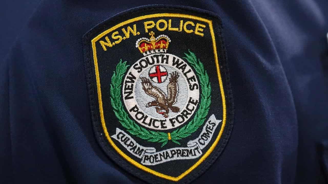 Senior cop's boozy night out before drunken crash