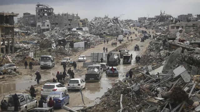 Israel calls up reservists as Gaza ceasefire fears rise