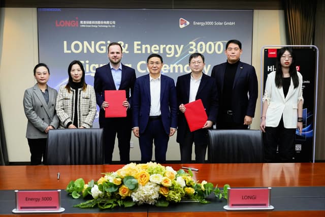 LONGi Signed another 100MW of Hi-MO X10 Agreement with Energy 3000
