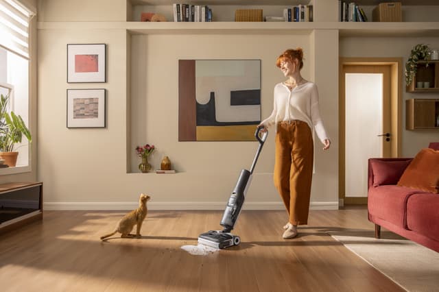 Australian Homes Get a Summer Floor Cleaning Revamp with Roborock's New F25 Series Wet-Dry Vacuum