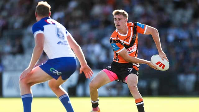 Galvin on song as Tigers pipped by Dogs in NRL trial