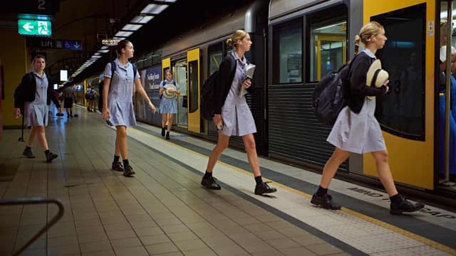 'Everyone's on to them': premier blasts rail union