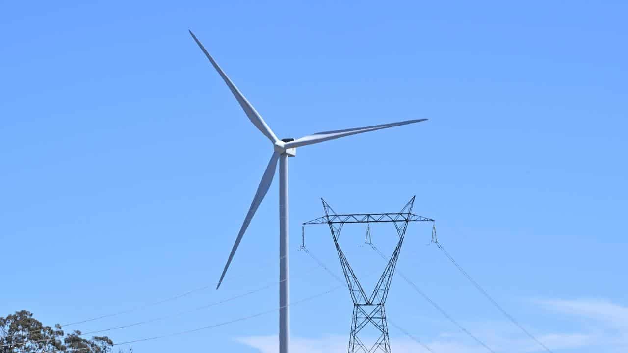 PM puts Australian steel in frame of renewables rollout