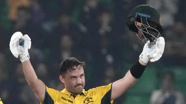 Inglis ton lifts Aussies to famous ODI win over England