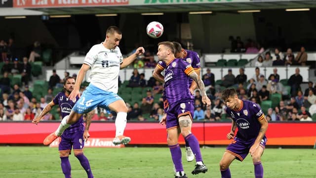 Sydney FC can’t land a blow in ALM stalemate at Glory