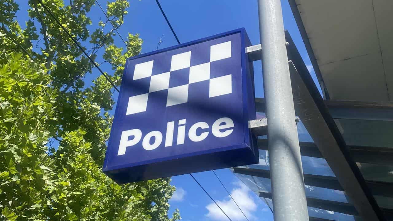 Cops failed to act above the line with data, phone taps